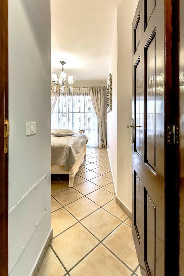 Apartment Elite Palace Costa Adeje Dış mekan fotoğraf